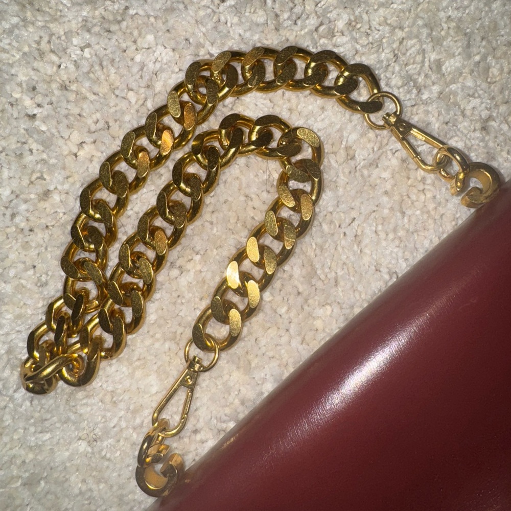 Vintage Interlocking Gucci Handbag - Picture 2 of 13